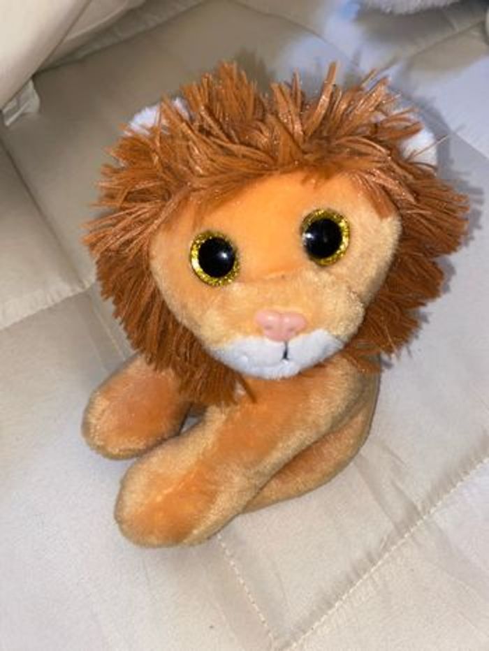 Peluche lion