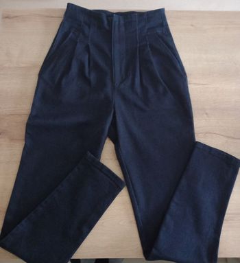 Jean cintré taille haute " Kiabi "