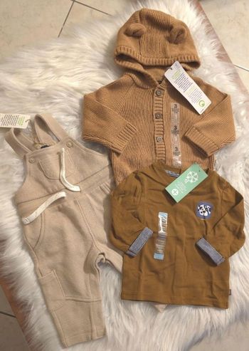 Neufs non portés 🏷🤩😍💙 Gilet, teeshirt ml ,salopette 3mois Garçon 💙😍🤩