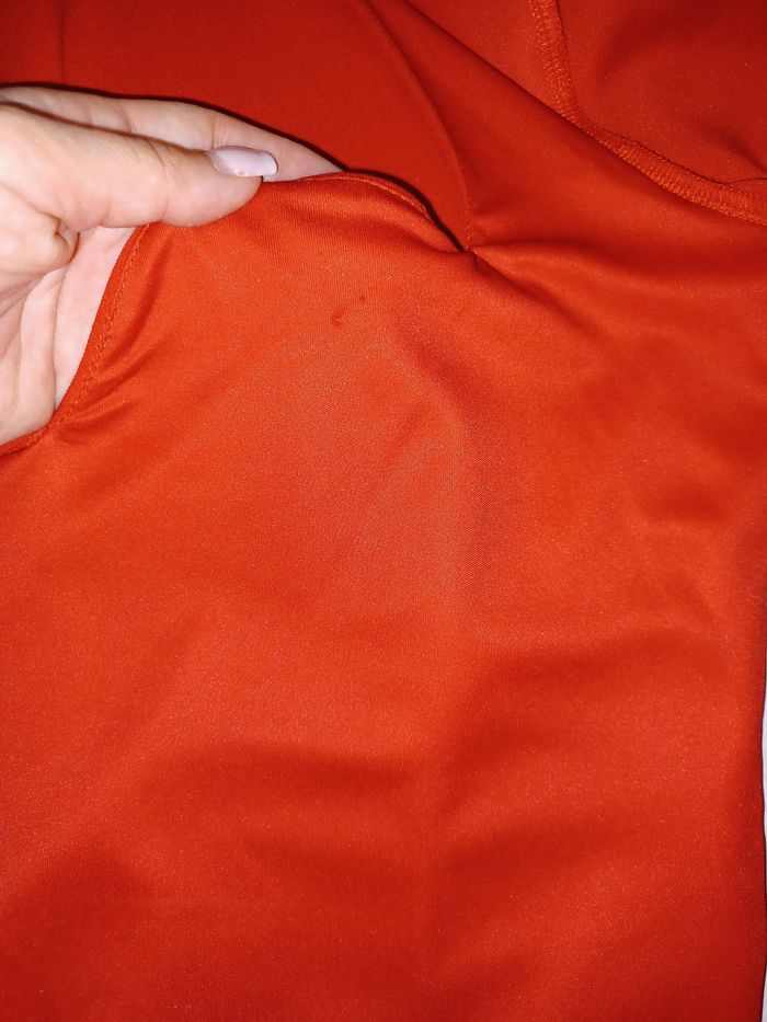 Body rouge manches longues Zara - photo numéro 9