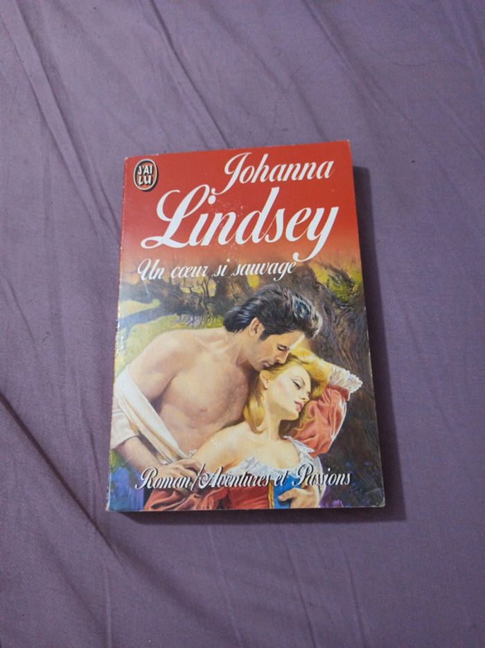 Livre Johanna Lindsey un coeur si sauvage