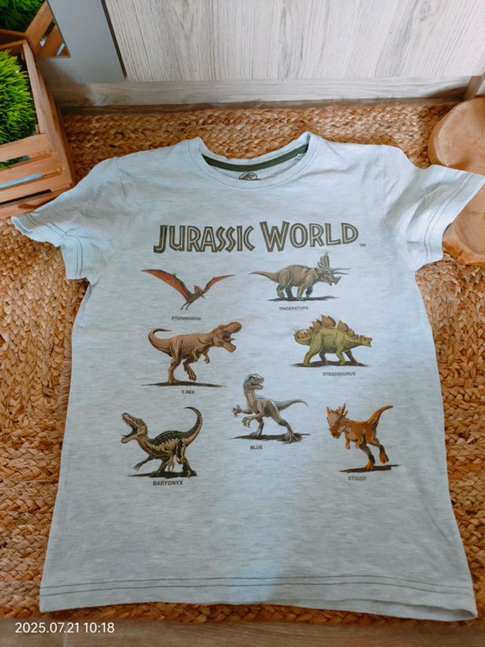T-shirt 7-8 ans