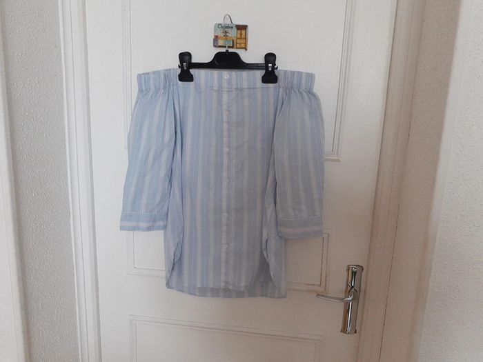 Tunique epaules denudees manche 3/4