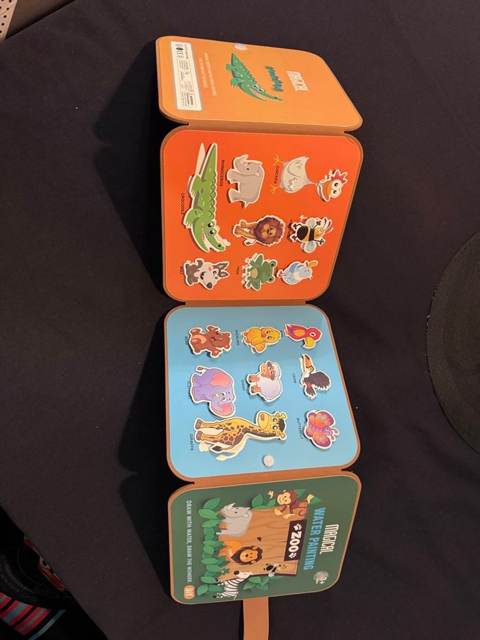 Livre d’éveil 2 en 1 dessin à l’eau et images scratch - photo numéro 4