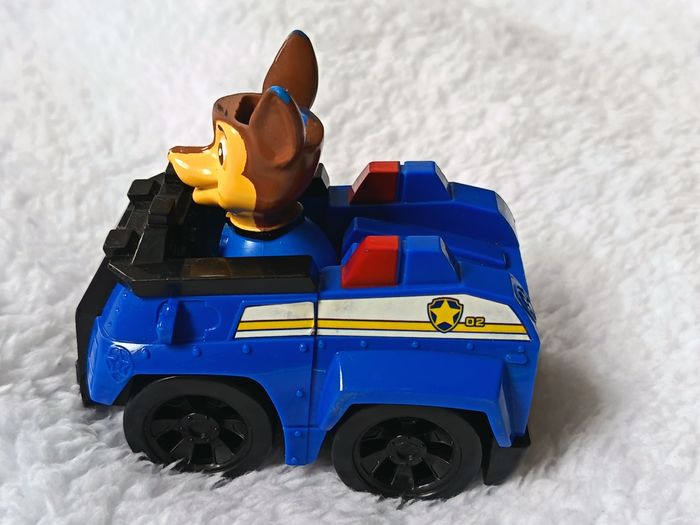 Véhicule de Police Chase PAW Patrol - Pat' Patrouille - 9 cm - photo numéro 4