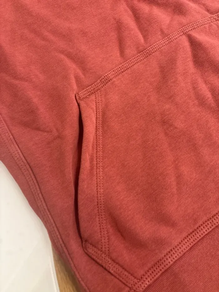 Pull Nike - photo numéro 3
