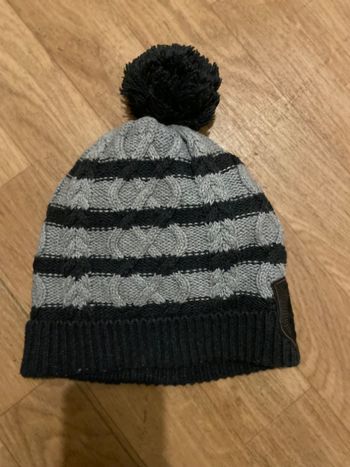 Tout de cou et bonnet
