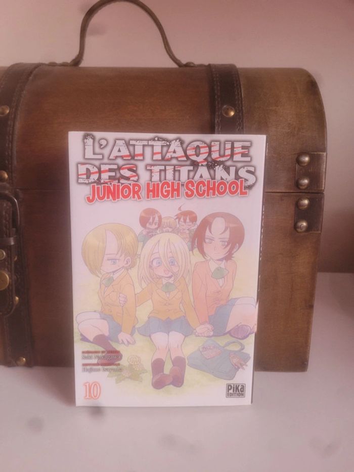 Manga L'Attaque des Titans Junior High School tome 10
