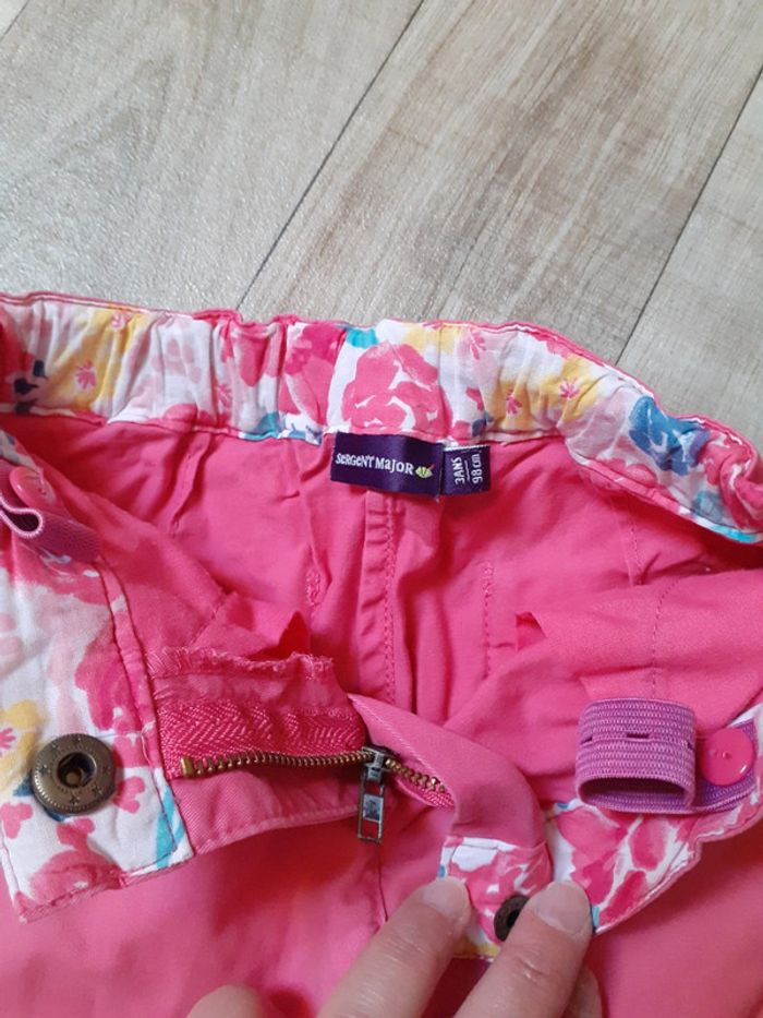 Pantacourt fille rose brodé fleuri 3 ans - photo numéro 5