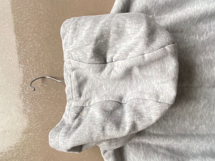 Sweat à capuche gris T38 - photo numéro 4