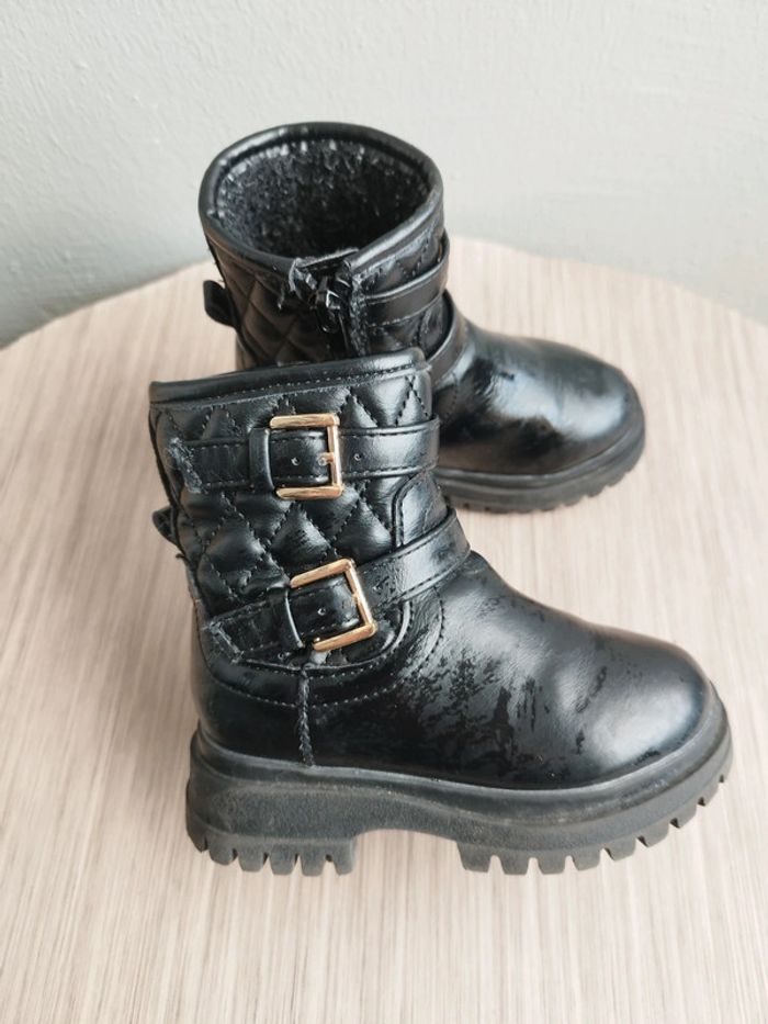 Bottines fille taille 22 - photo numéro 5