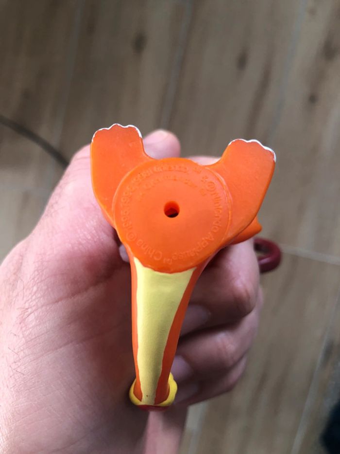 Figurine porte clé Pokemon Nintendo Salamèche 1996 - photo numéro 4