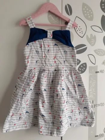 Robe à bretelles thème bateaux