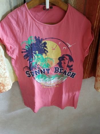 Tee shirts