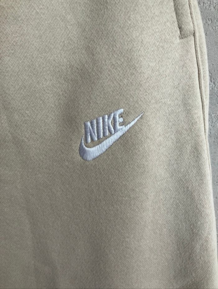 Jogging Nike - photo numéro 3