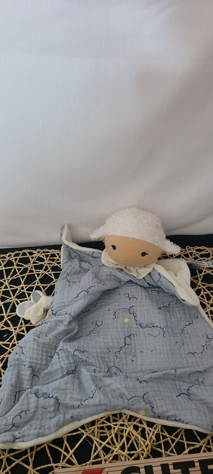 Maxi doudou mouton en coton bio et polyester recyclé | Kaloo - photo numéro 3