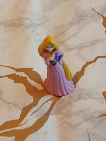 Figurine disney raiponce 