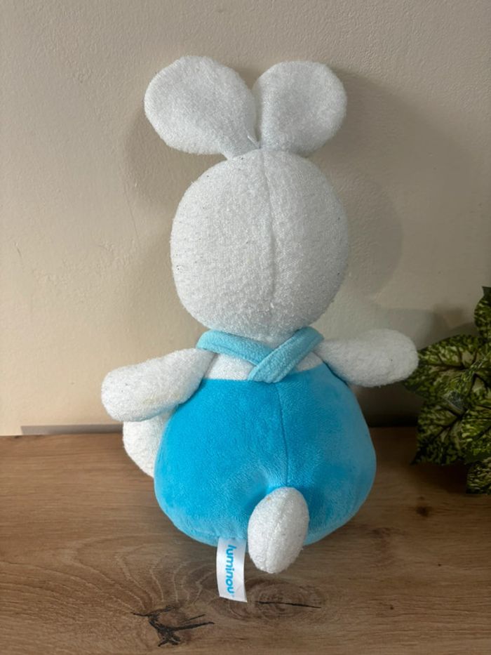 Doudou lapin luminescent bleu blanc luminou 30 cm - photo numéro 3
