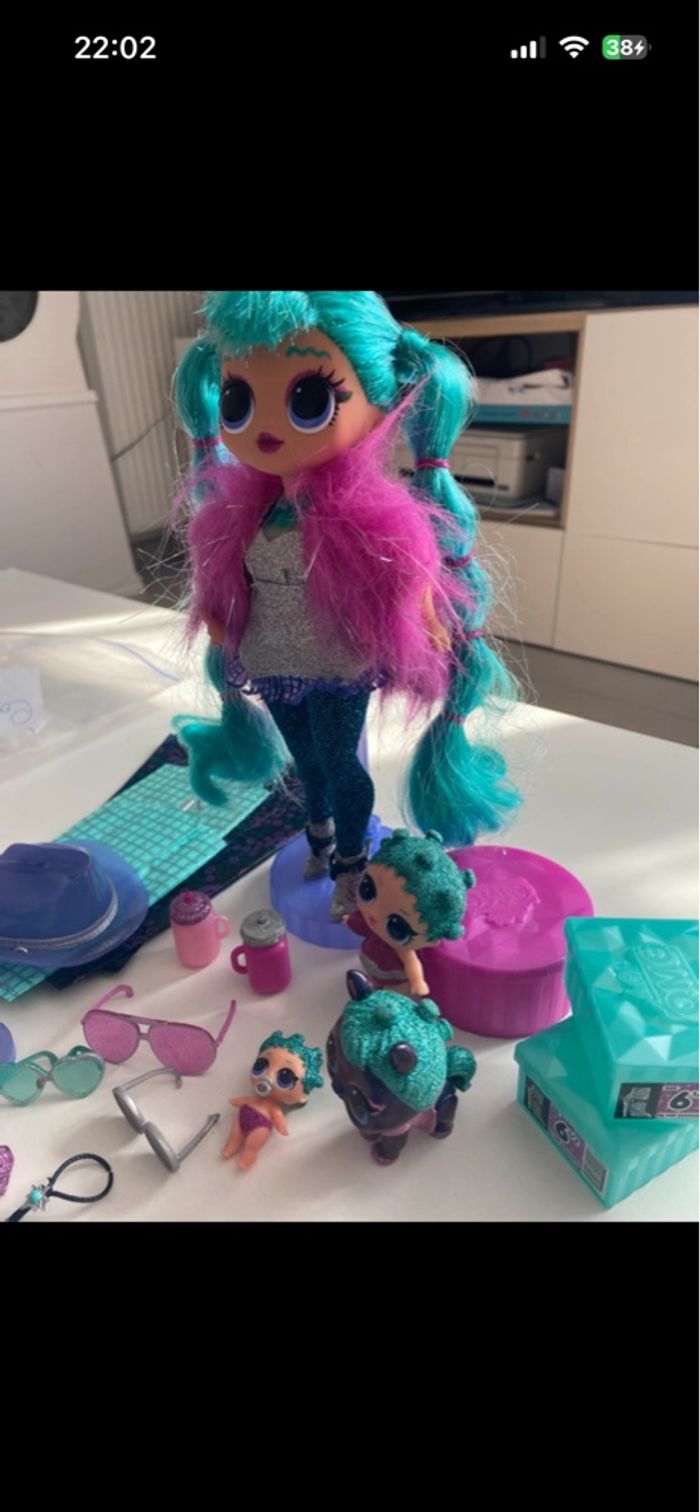 LOL Surprise OMG Model Doll - COSMIC NOVA - Includes Model Doll, Multiple Surprises and Fabulous Accessories - photo numéro 6