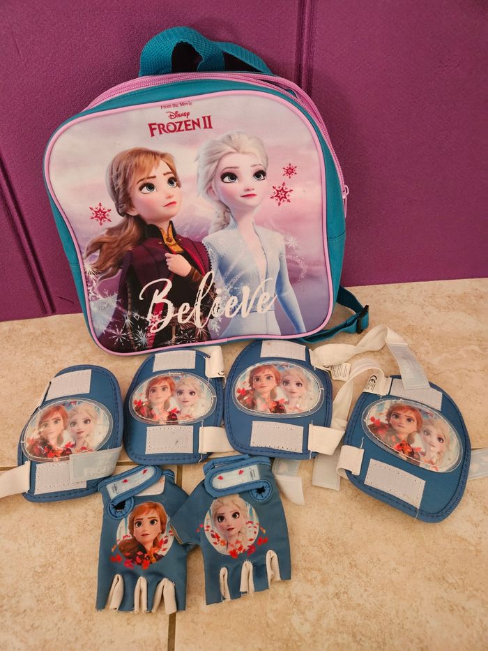 Skateboard et accessoires reine des neiges - photo numéro 4