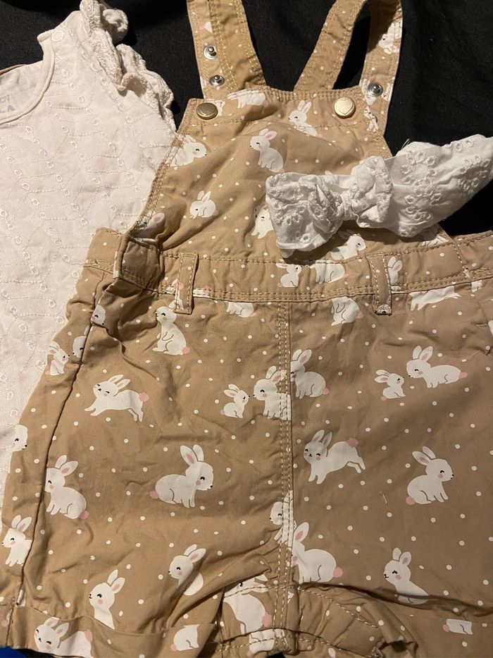 Ensemble salopette motif lapins + bandeau - photo numéro 2