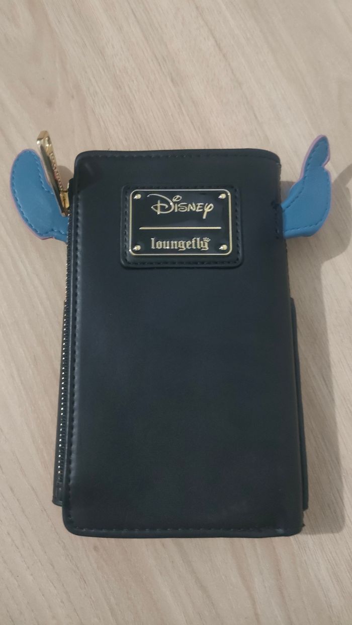 Portefeuille Stitch loungefly - photo numéro 2