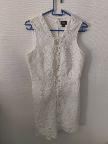 Robe en dentelle femme taille 38