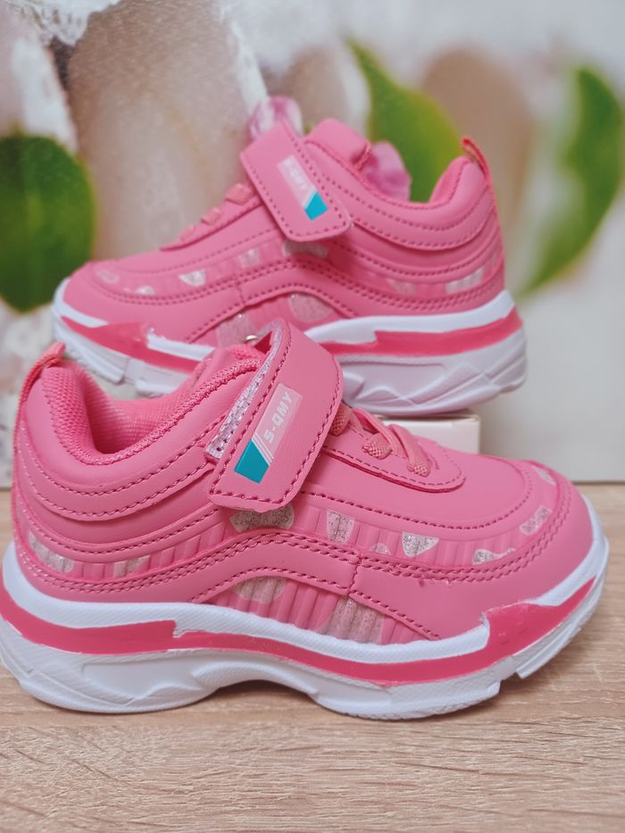 Baskets fille T 25.5