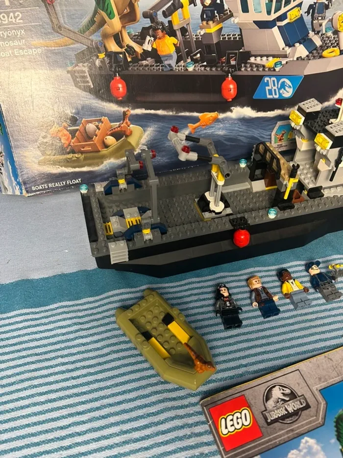 Lego Jurassic World 76942 Baryonyx Dinosaur Boat Escape - photo numéro 2