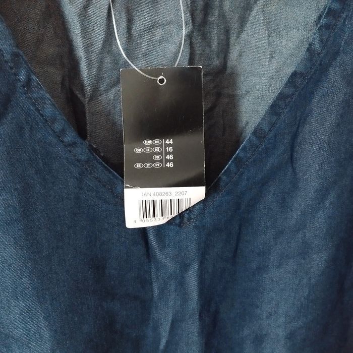 Blouse neuve - photo numéro 3