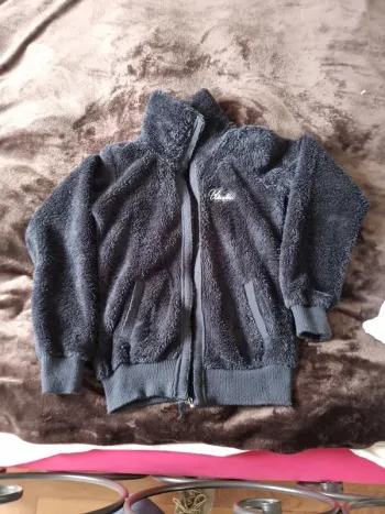 Veste peluche bien chaude