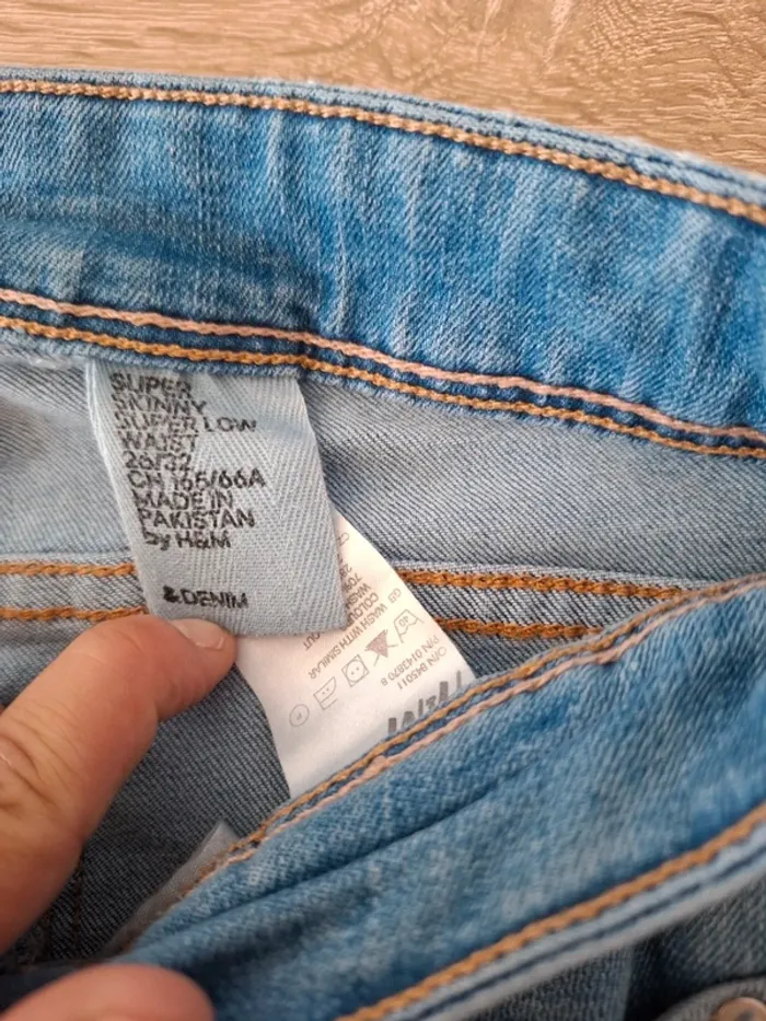 Jean skinny H&M taille 26/32 - photo numéro 4