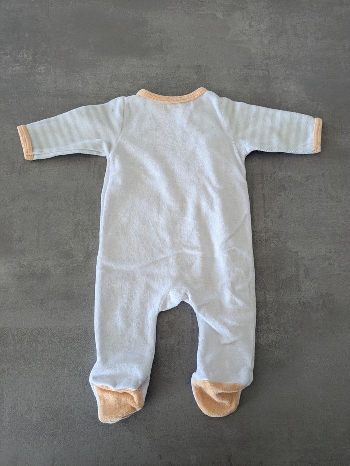 Pyjama 1 mois - photo numéro 3