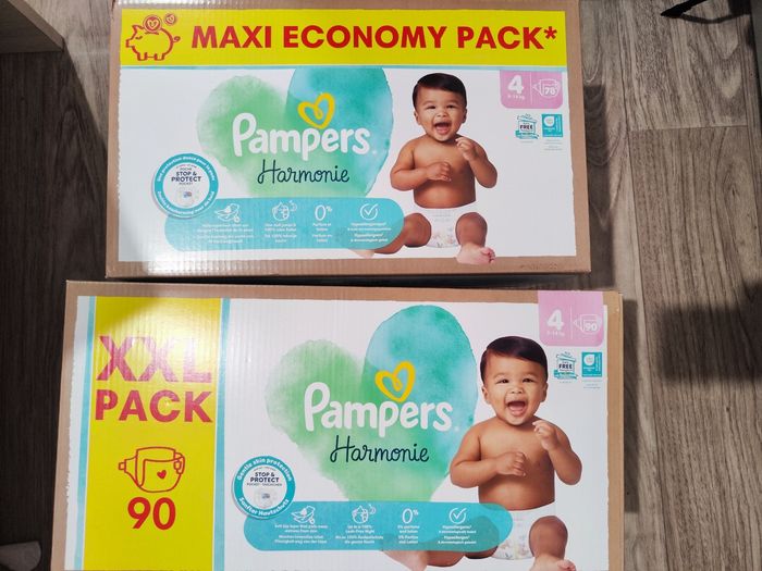Couches Pampers harmonie taille 4