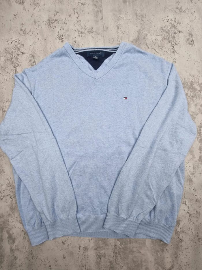 Pull col V Tommy Hilfiger bleu ciel – Taille XXL Homme - photo numéro 3