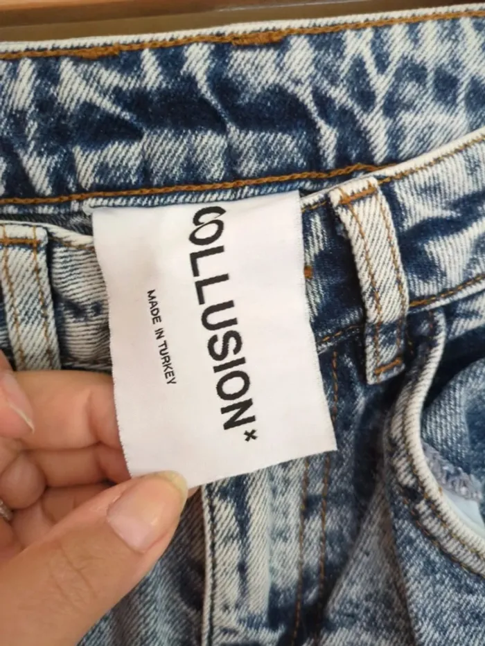 Jean bleu collision - photo numéro 4