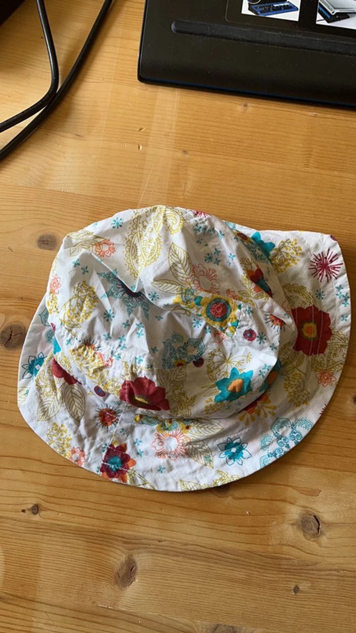 Chapeau en coton taille 1 environ 12 - 24 mois - photo numéro 5