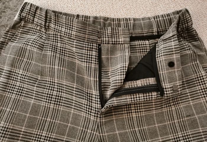 Pantalon droit à carreaux - photo numéro 3