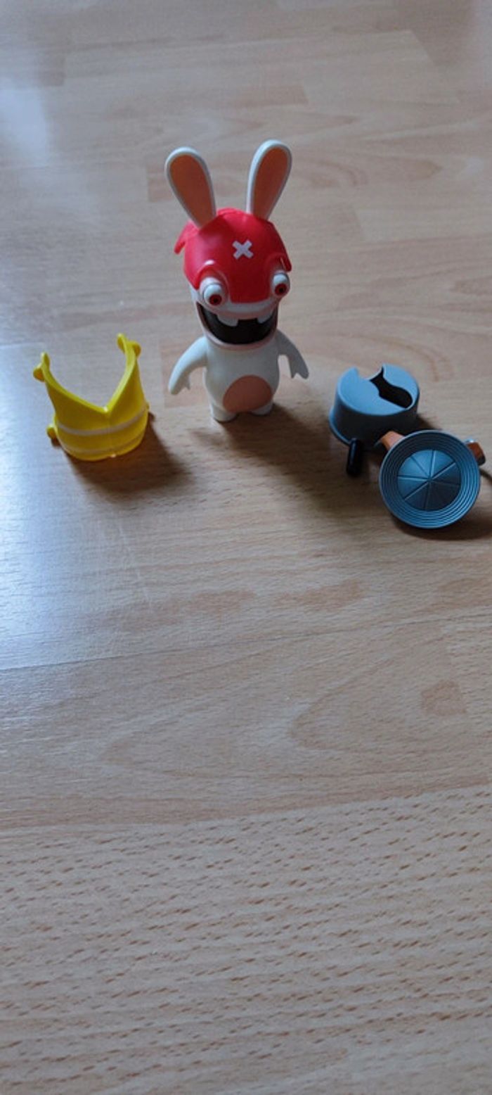 Jouet McDonald's lapin crétins