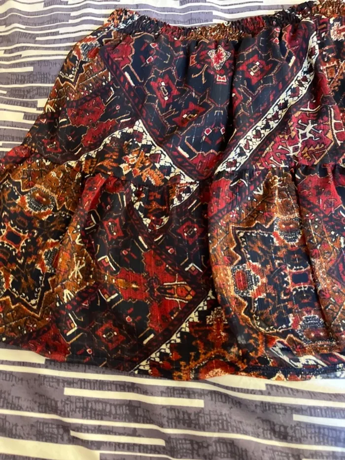 Jupe courte motif - photo numéro 3