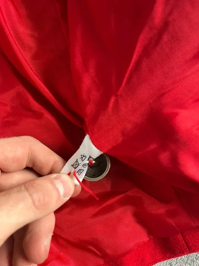 Veste rouge autrichienne vintage M&G broderies edelweiss – Made in Germany T.42 - photo numéro 5