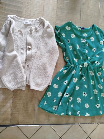 Vêtements fille 5/6 ans