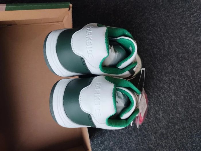 Paire de baskets parkside taille 42 - photo numéro 2