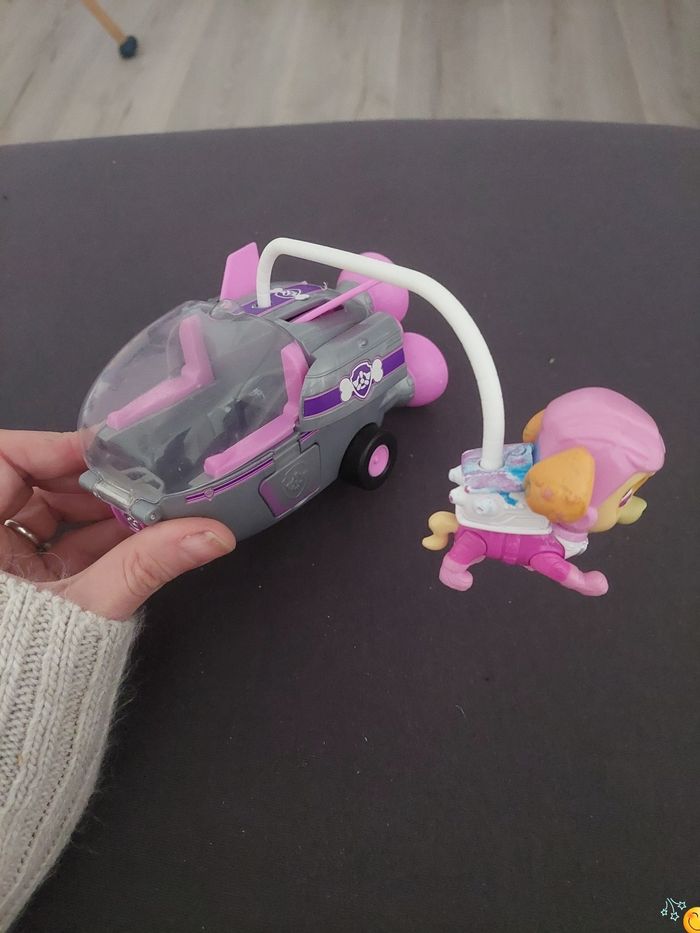 Stella pat patrouille