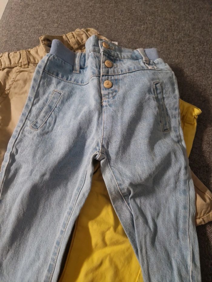 Lot de 2 jeans 1 chino et 1 jogging - photo numéro 2