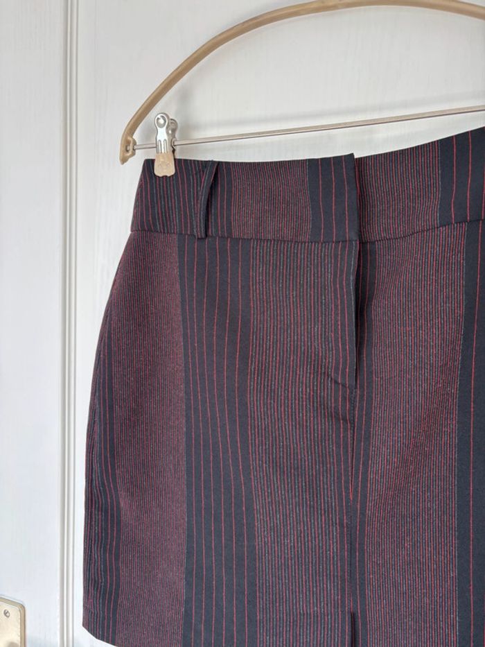 Jupe motif rayures bleu et rouge - photo numéro 2