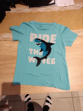 Tee shirt requin