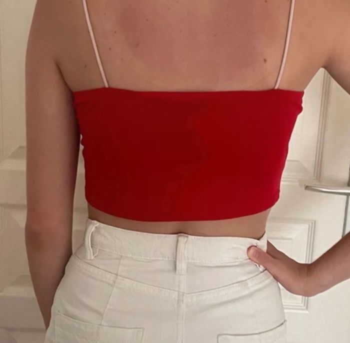 Top rouge - photo numéro 6