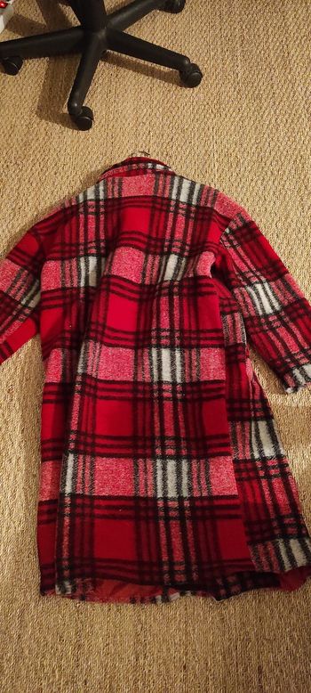 Manteau rouge long mi mollet