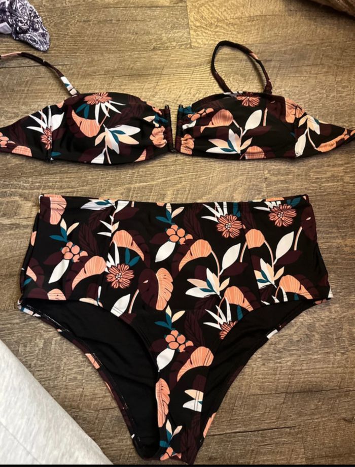 Maillot de bain femme taille 44 neuf